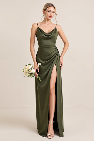 Olive gaine spaghetti bretelles satin froncé col col long robe de demoiselle d’honneur avec fente